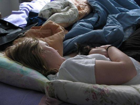 Shannon and Cat 002 (Medium).jpg